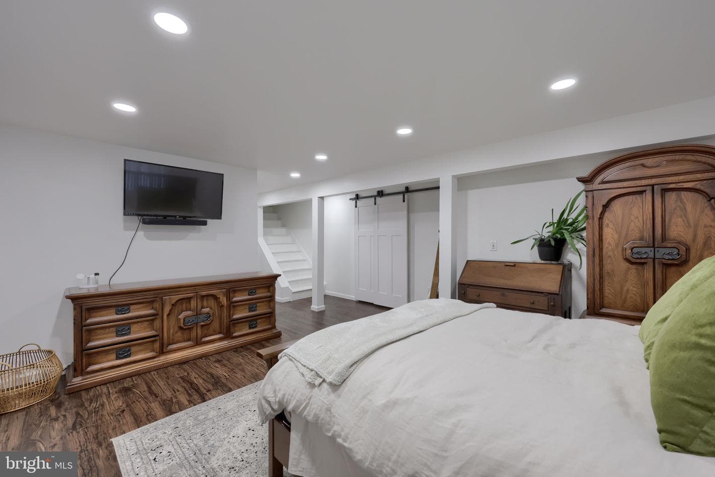103 Oak Knoll Road photo 41