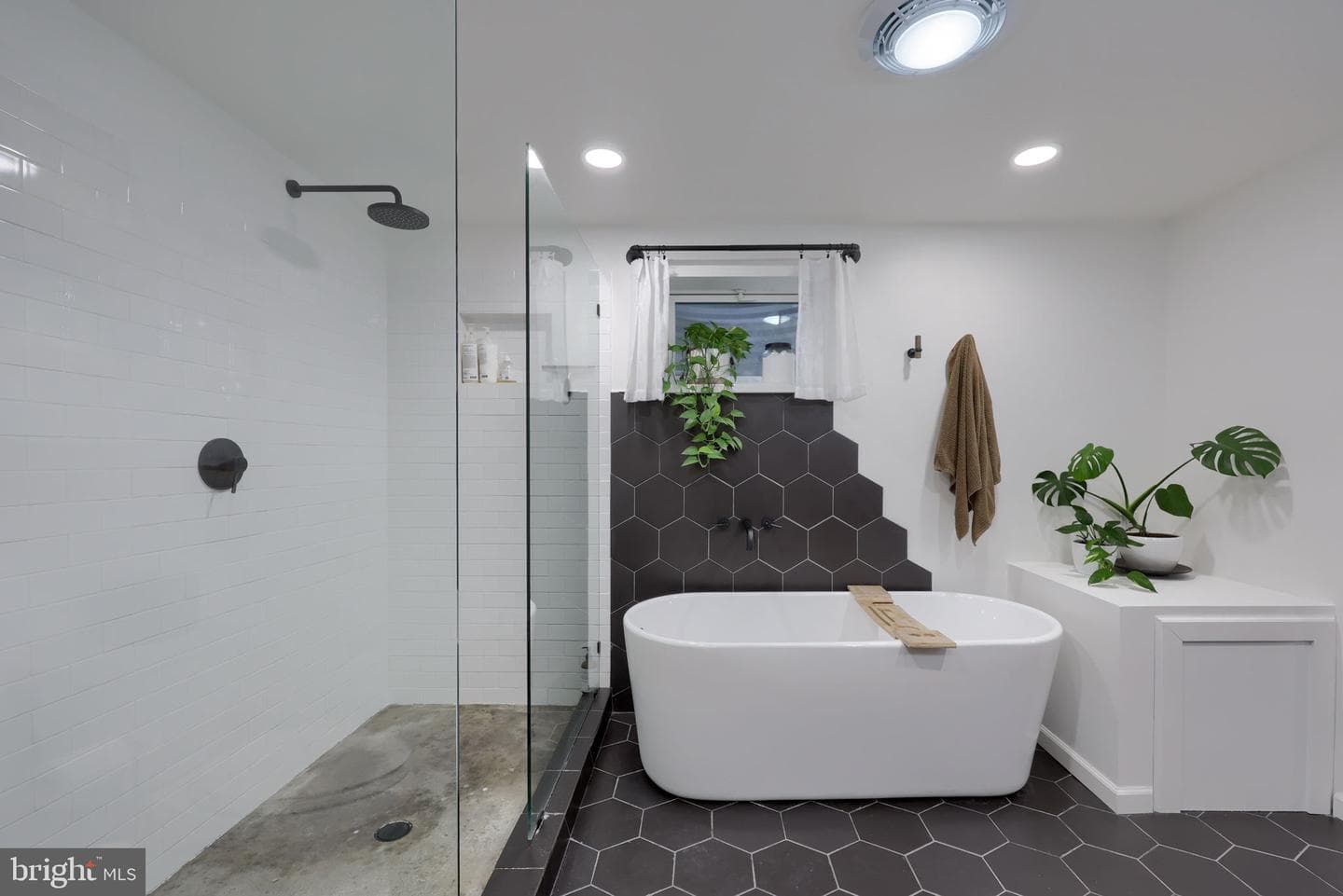 103 Oak Knoll Road photo 42
