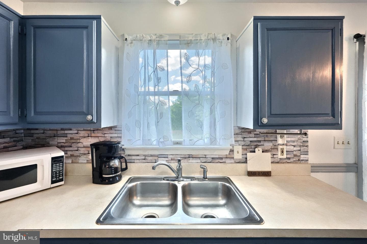 3116 Grandview Road photo 10