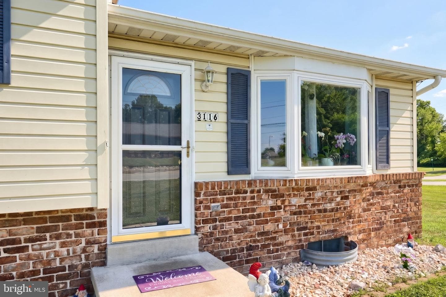 3116 Grandview Road photo 3