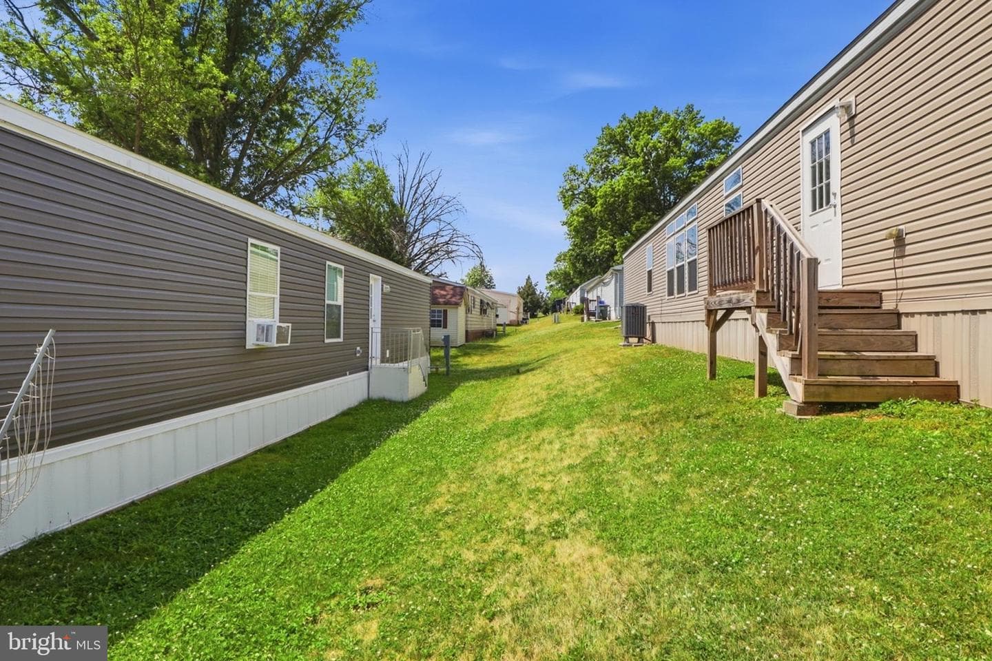196 Shawnee Avenue photo 32