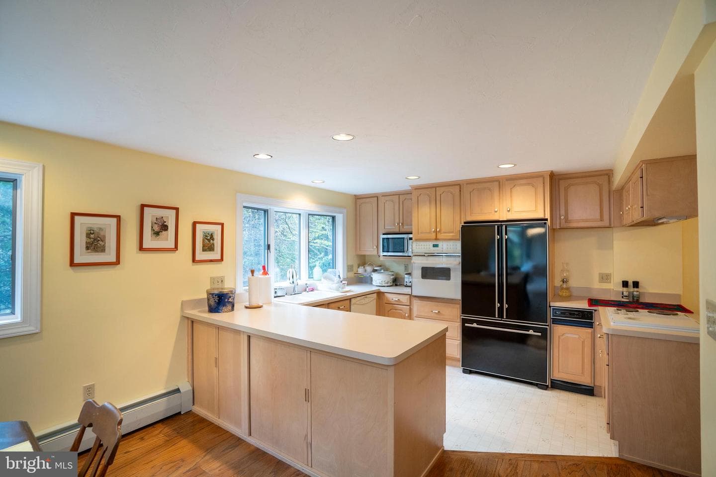 9980 Douglas Road photo 5