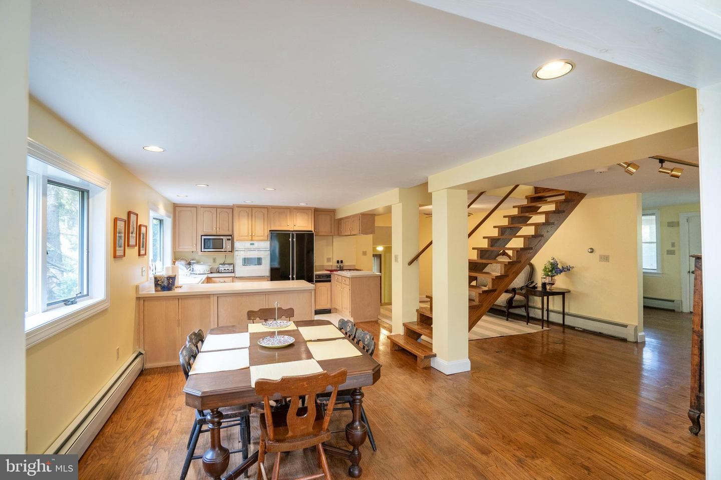 9980 Douglas Road photo 6