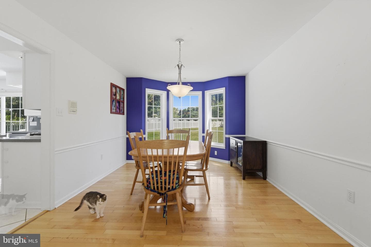 16 Liberty Avenue photo 9