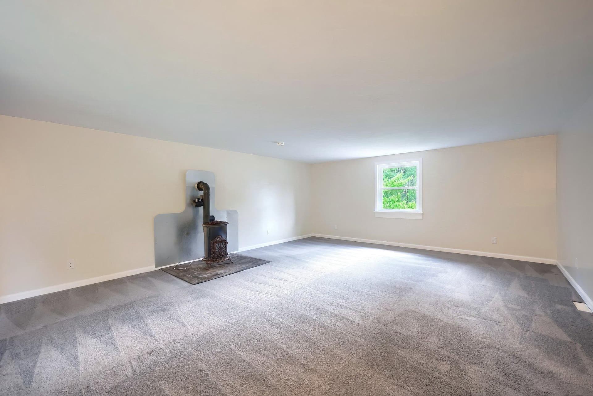 102 Dogwood Drive photo 17
