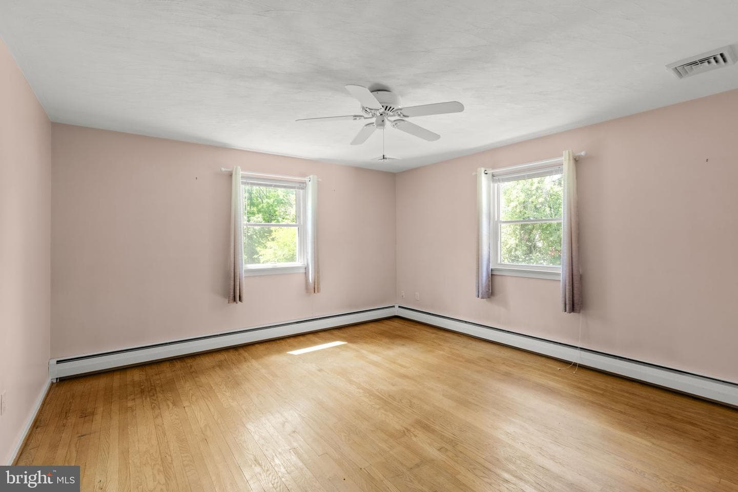 4107 Trowbridge Road photo 13