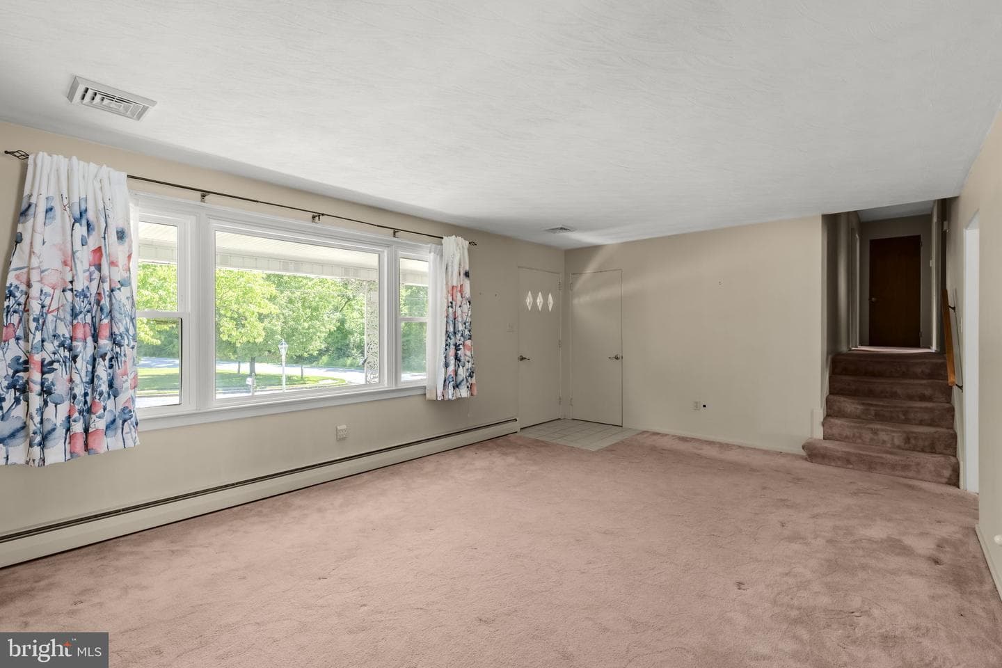 4107 Trowbridge Road photo 5