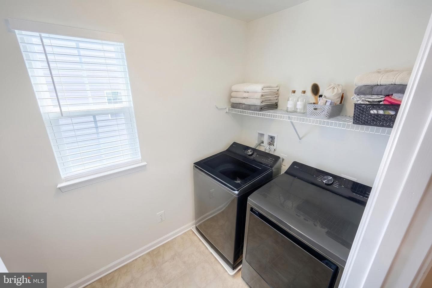 638 W Ore Street photo 31
