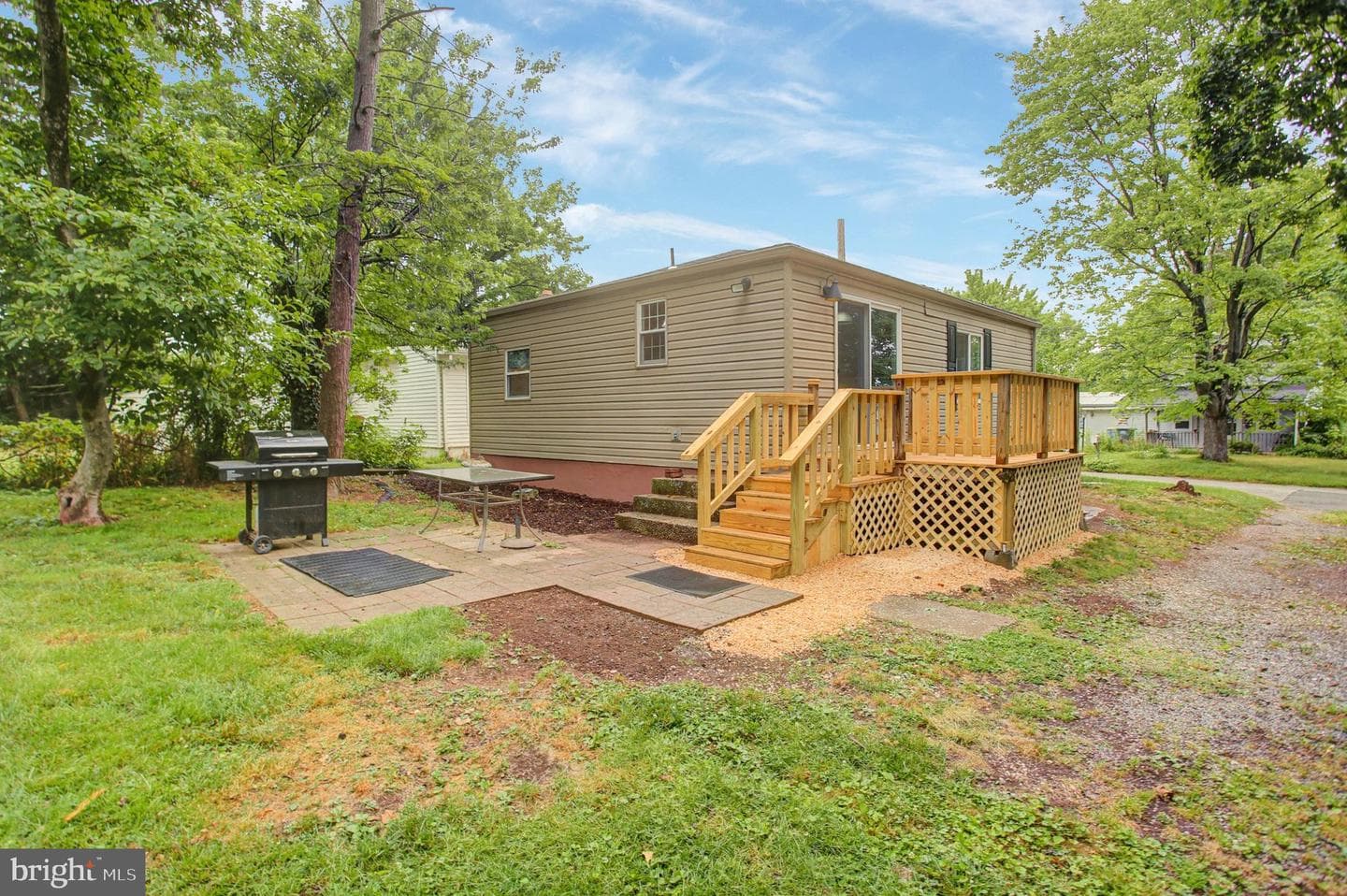 3120 Claremont Road photo 24