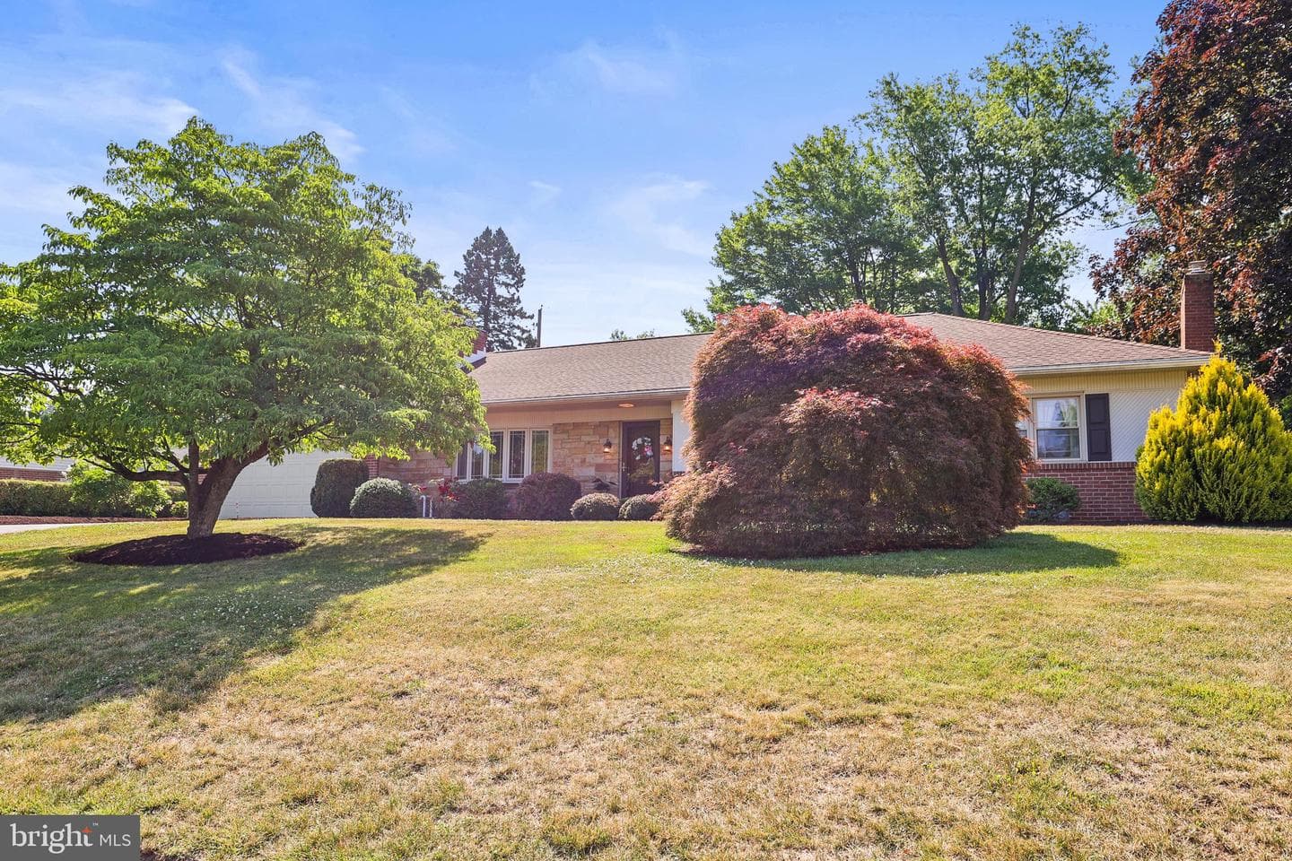118 Shelbourne Dr, York