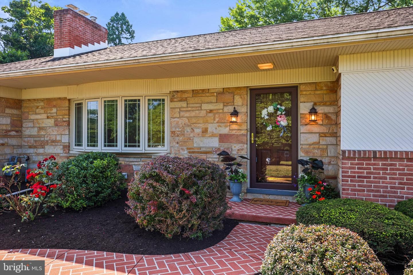 118 Shelbourne Dr, York