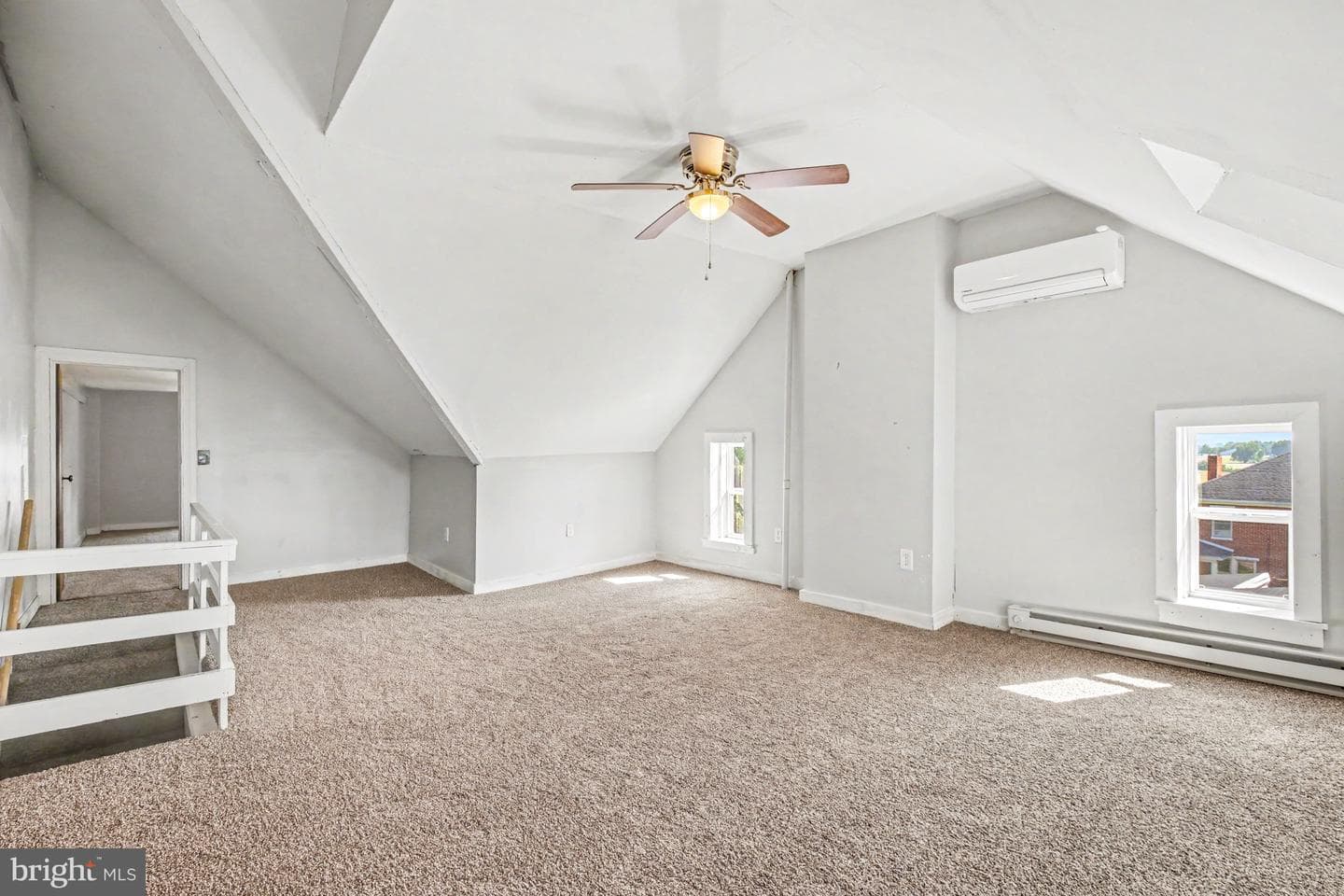 503 E Market Street photo 18
