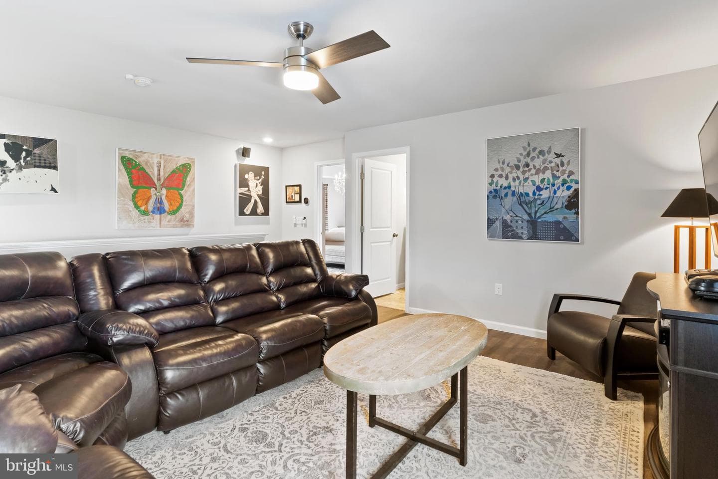 312 Hialeah Drive photo 24