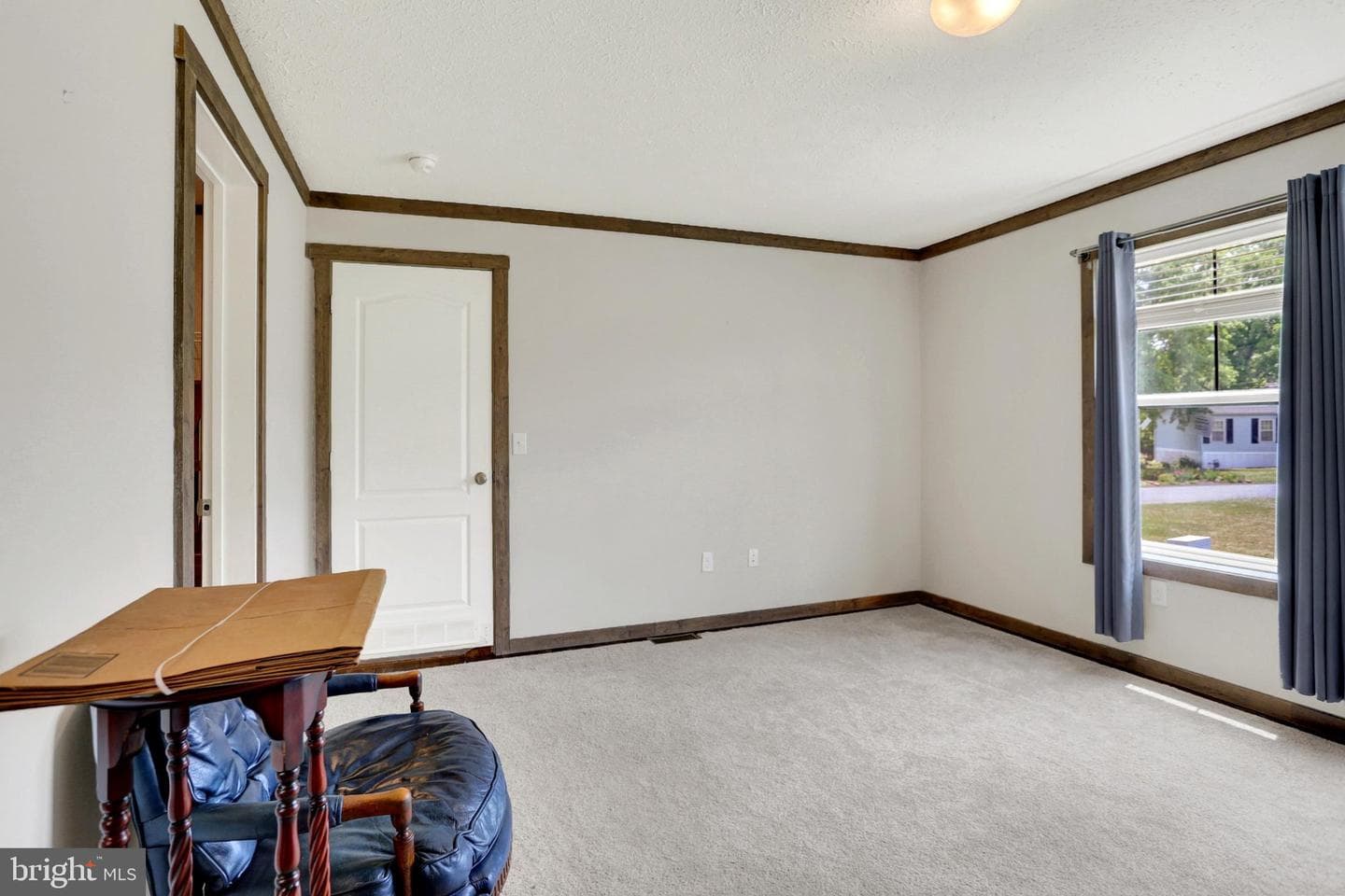 4635 Hikey Street photo 24