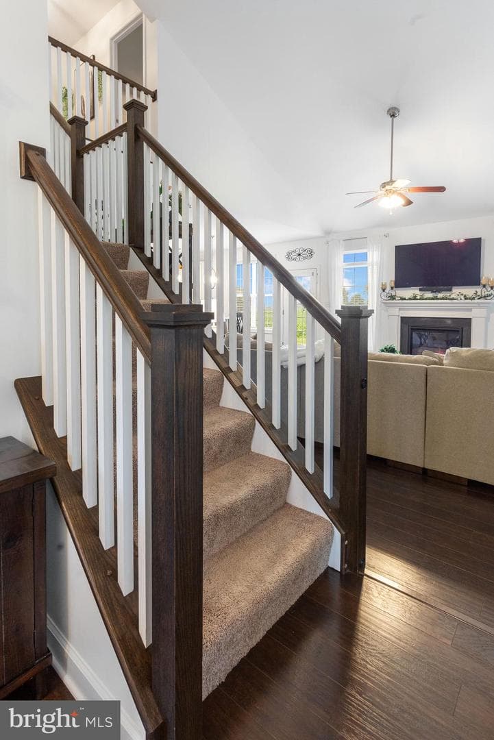 7660 Green Ridge Lane photo 10