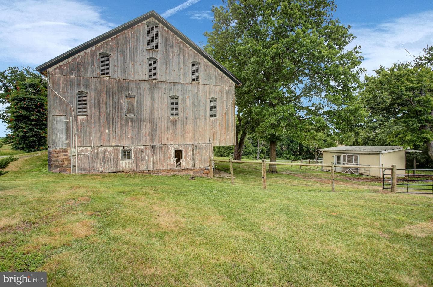 1981 Ridge Road photo 61