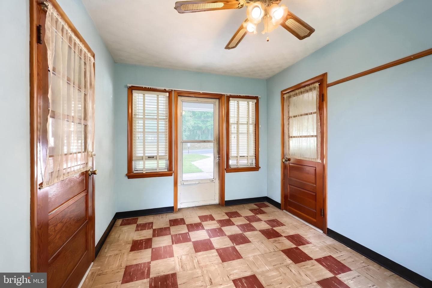 229 Blooming Grove Road photo 16