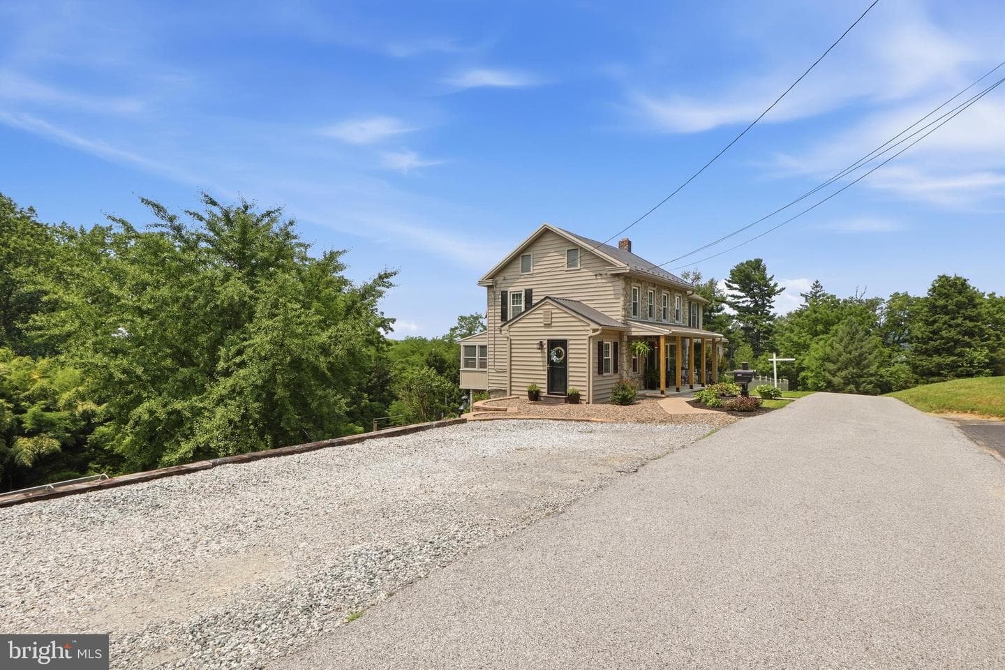 690 Academy Road photo 69