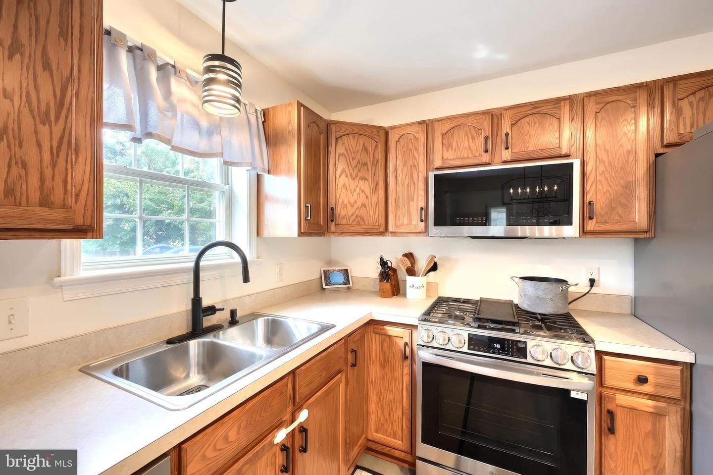 18 Ferndale Road photo 20