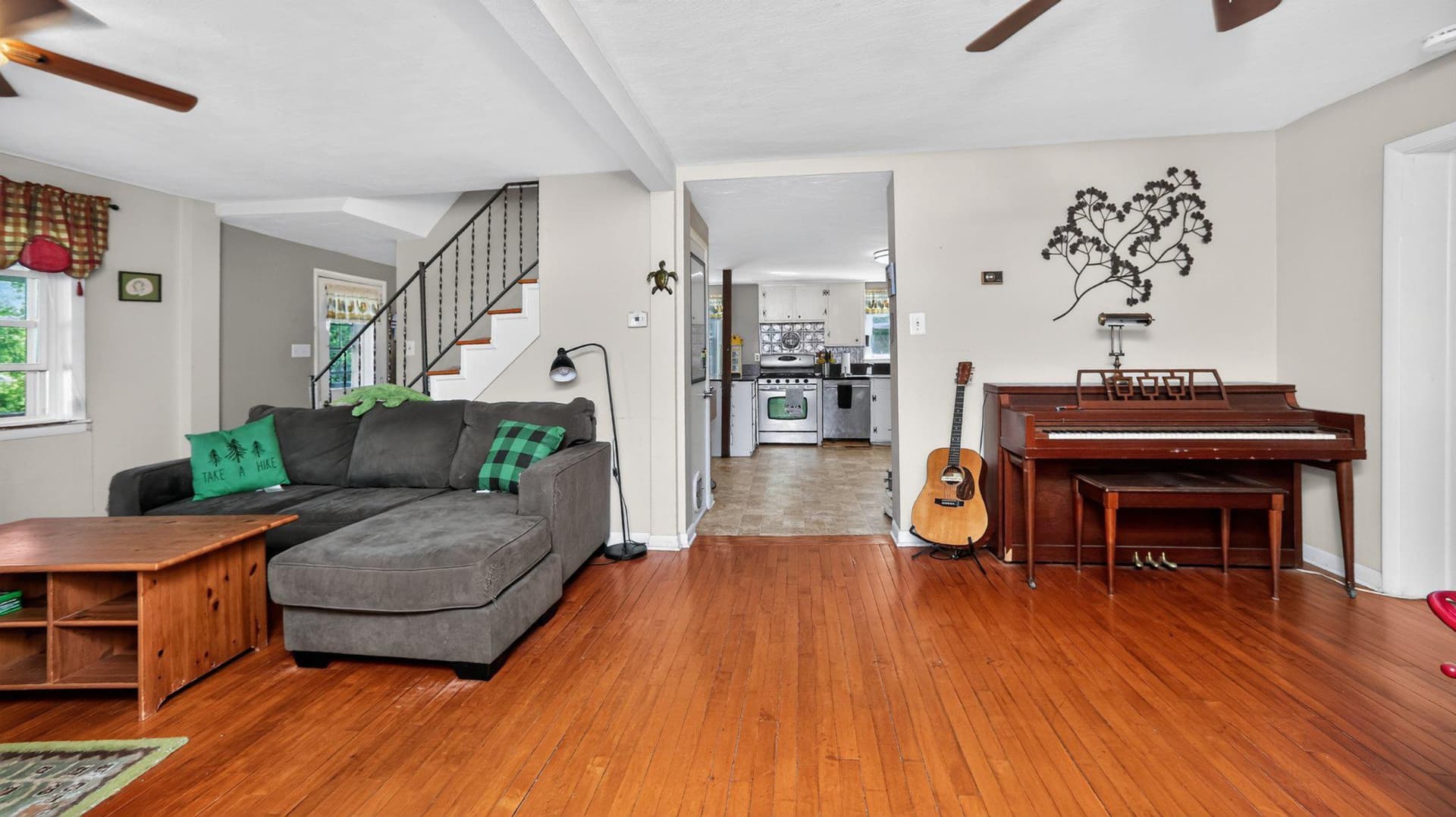 8042 Bobs Road photo 18