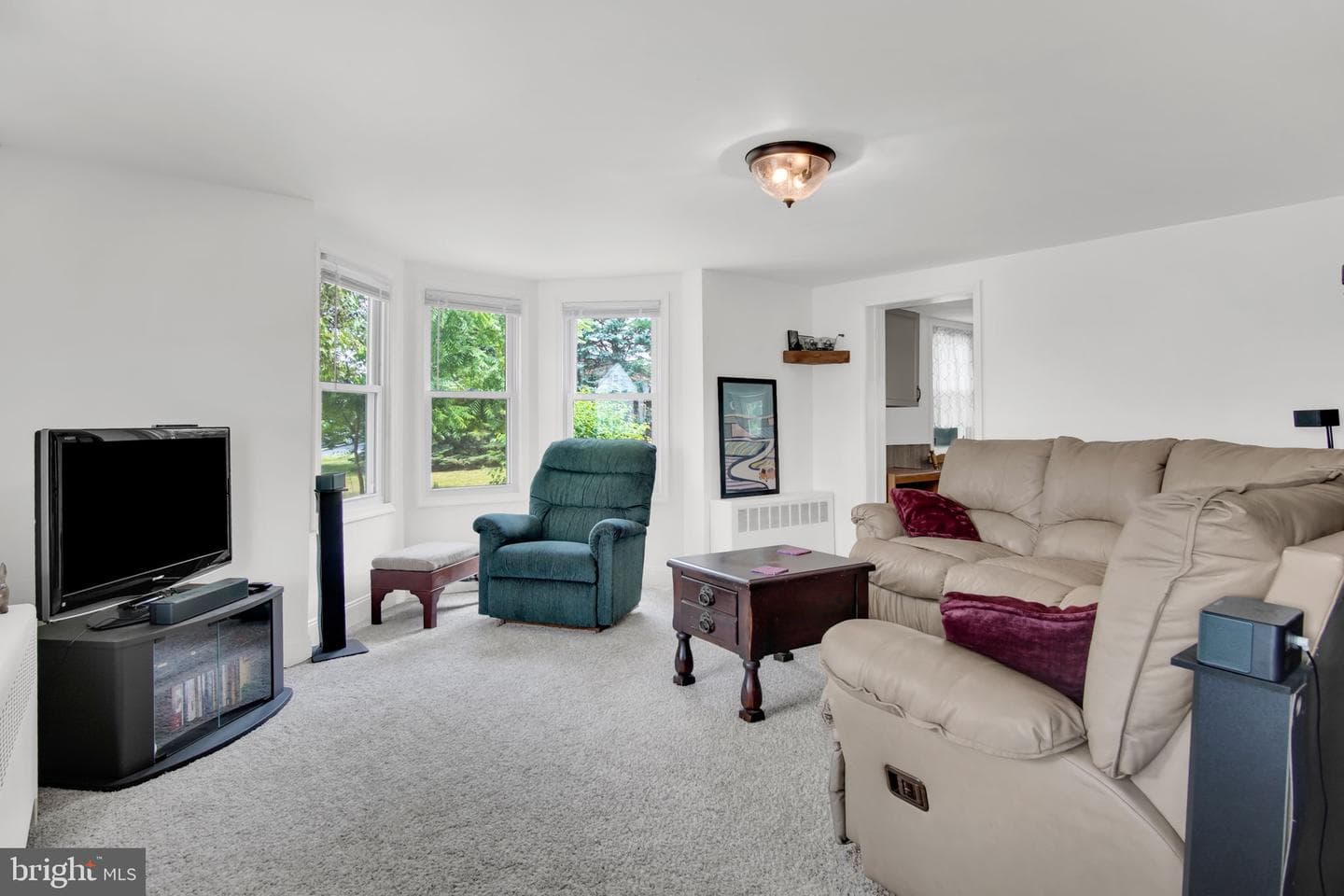 2040 Grandview Road photo 11
