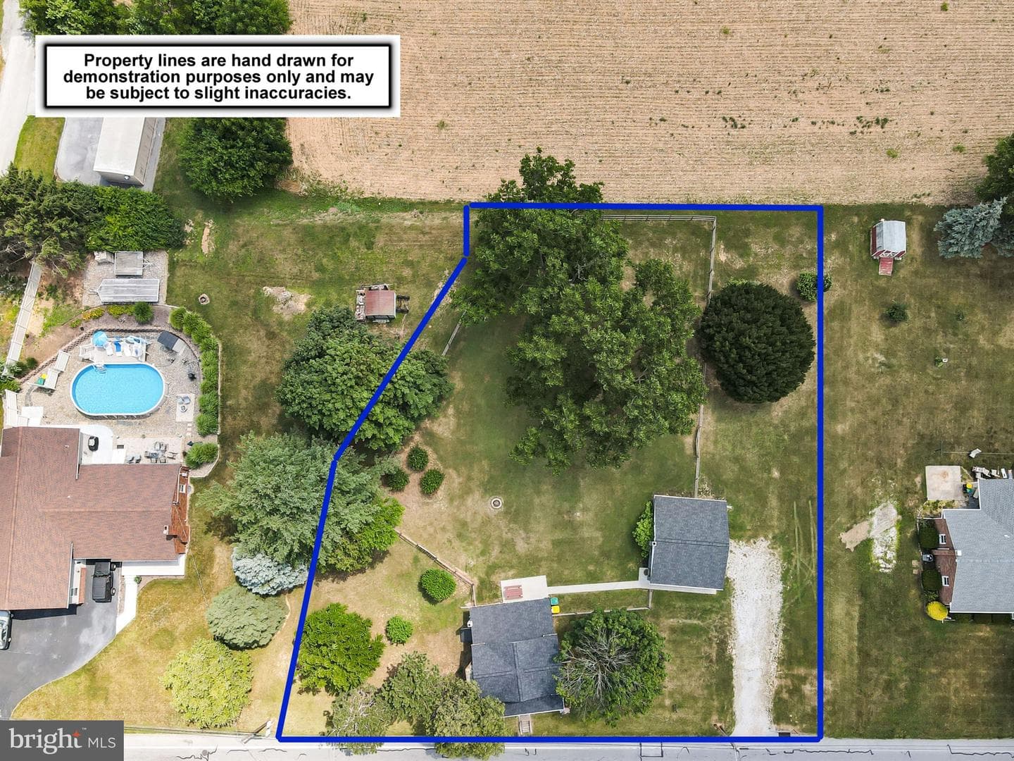 2040 Grandview Road photo 25