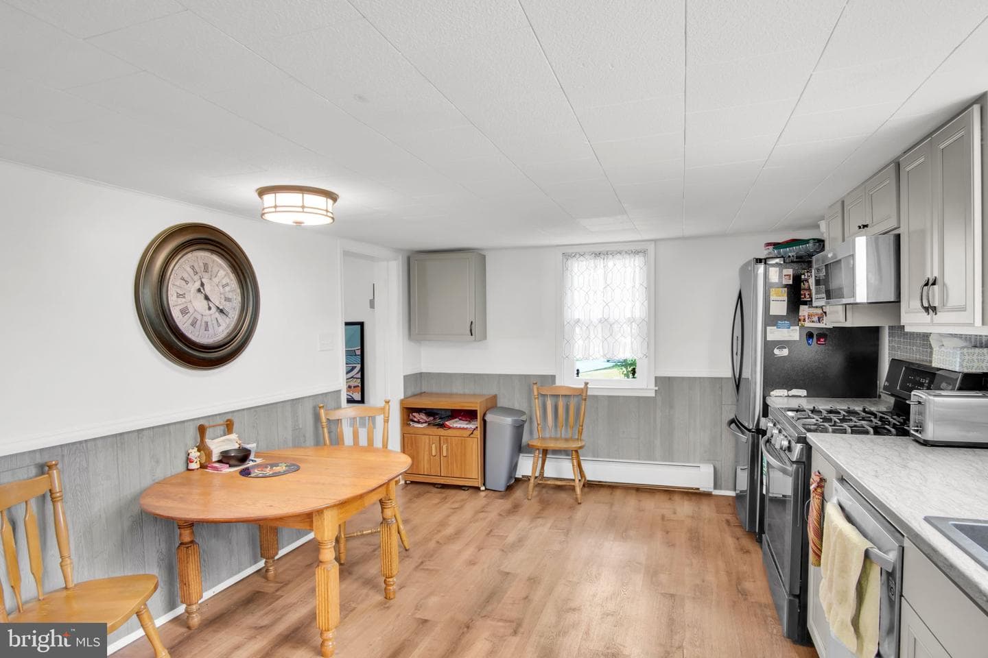 2040 Grandview Road photo 8