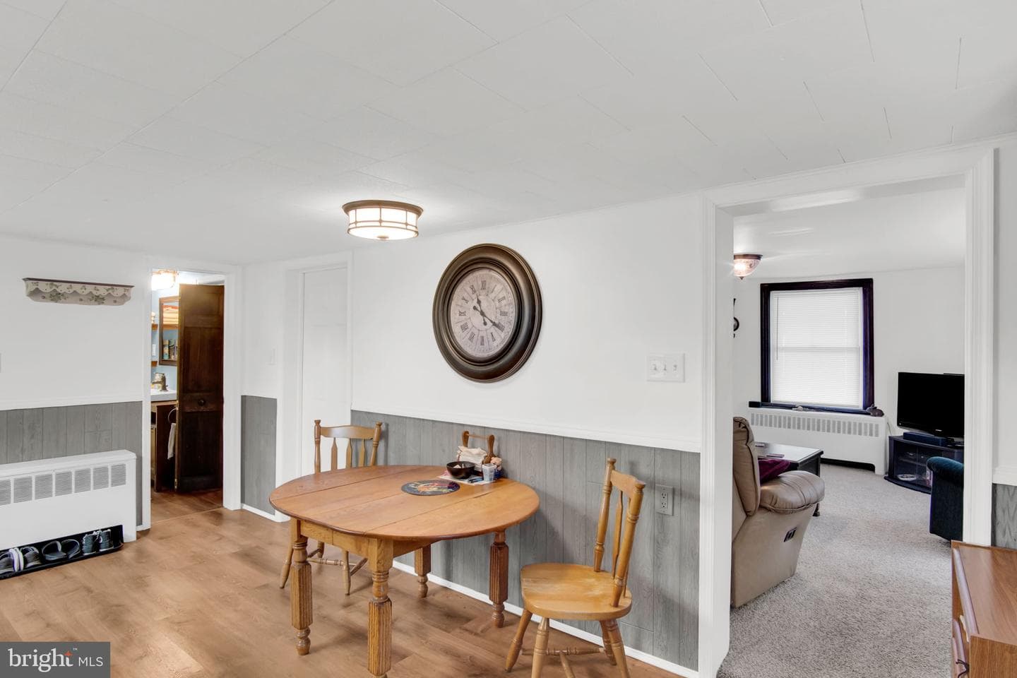 2040 Grandview Road photo 9