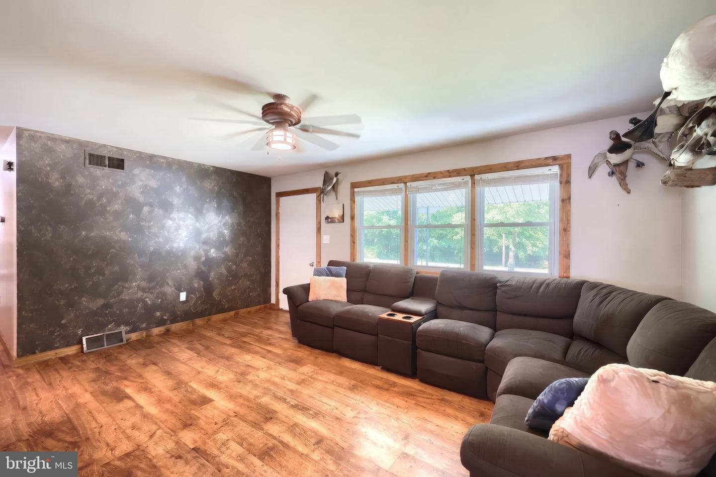 155 4th Street photo 10
