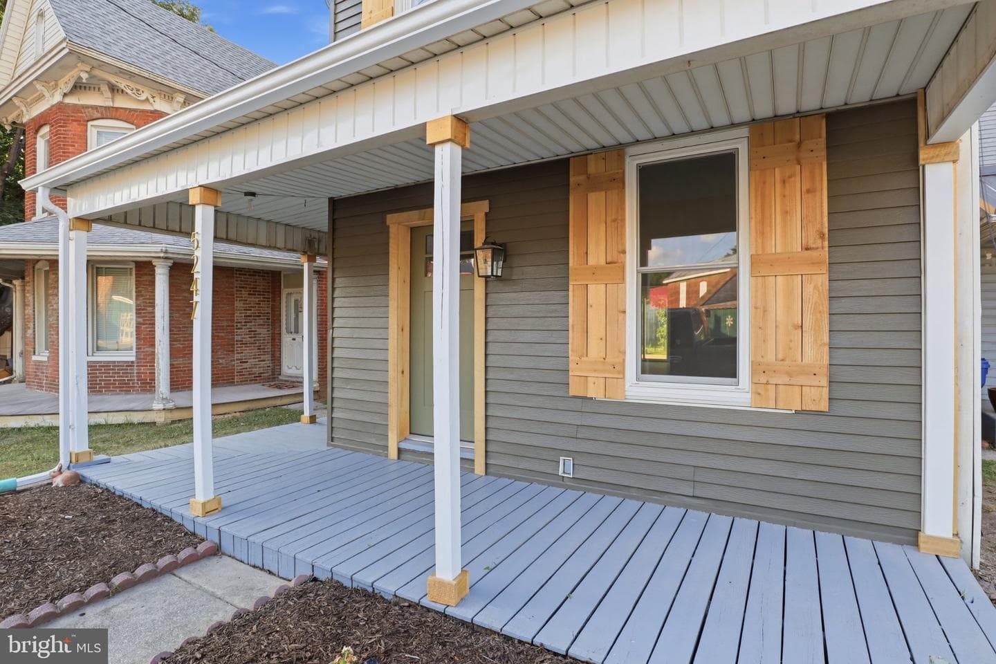 5247 Lincoln Highway W photo 3