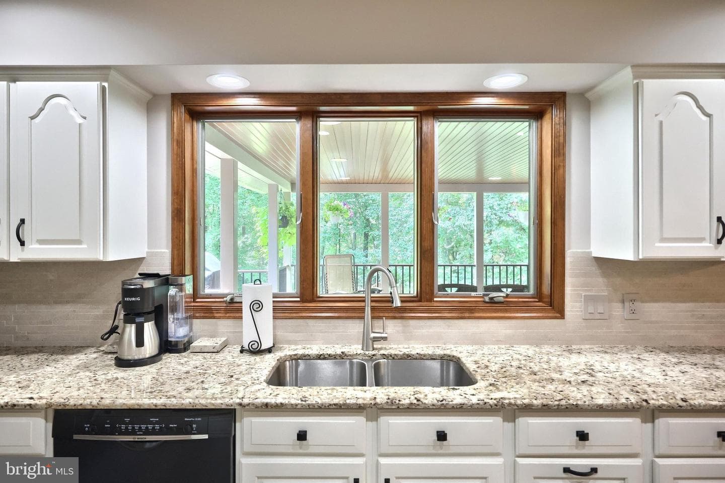 7714 Paradise Heights photo 19