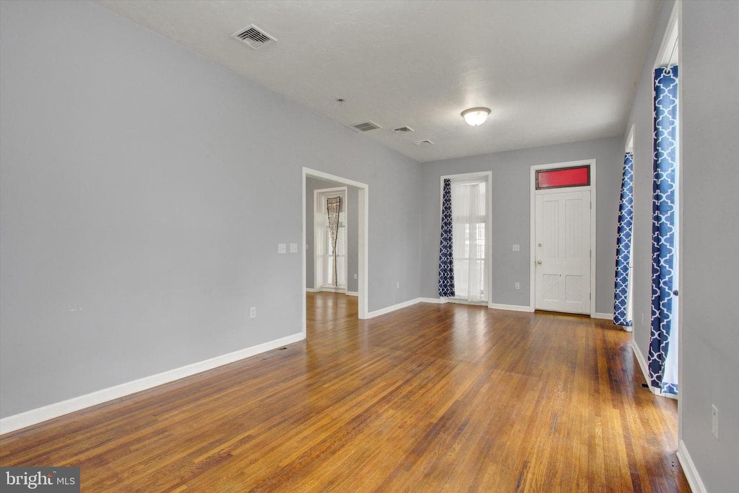 232 N Franklin Street photo 9