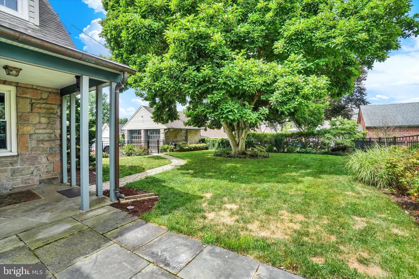 30 N Marshall Street photo 24