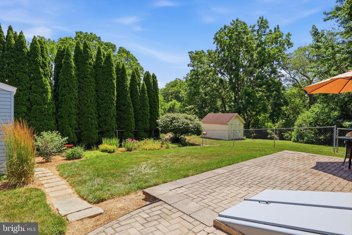 525 Hengst Court photo 36
