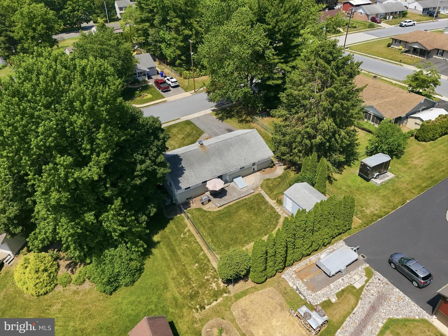525 Hengst Court photo 42