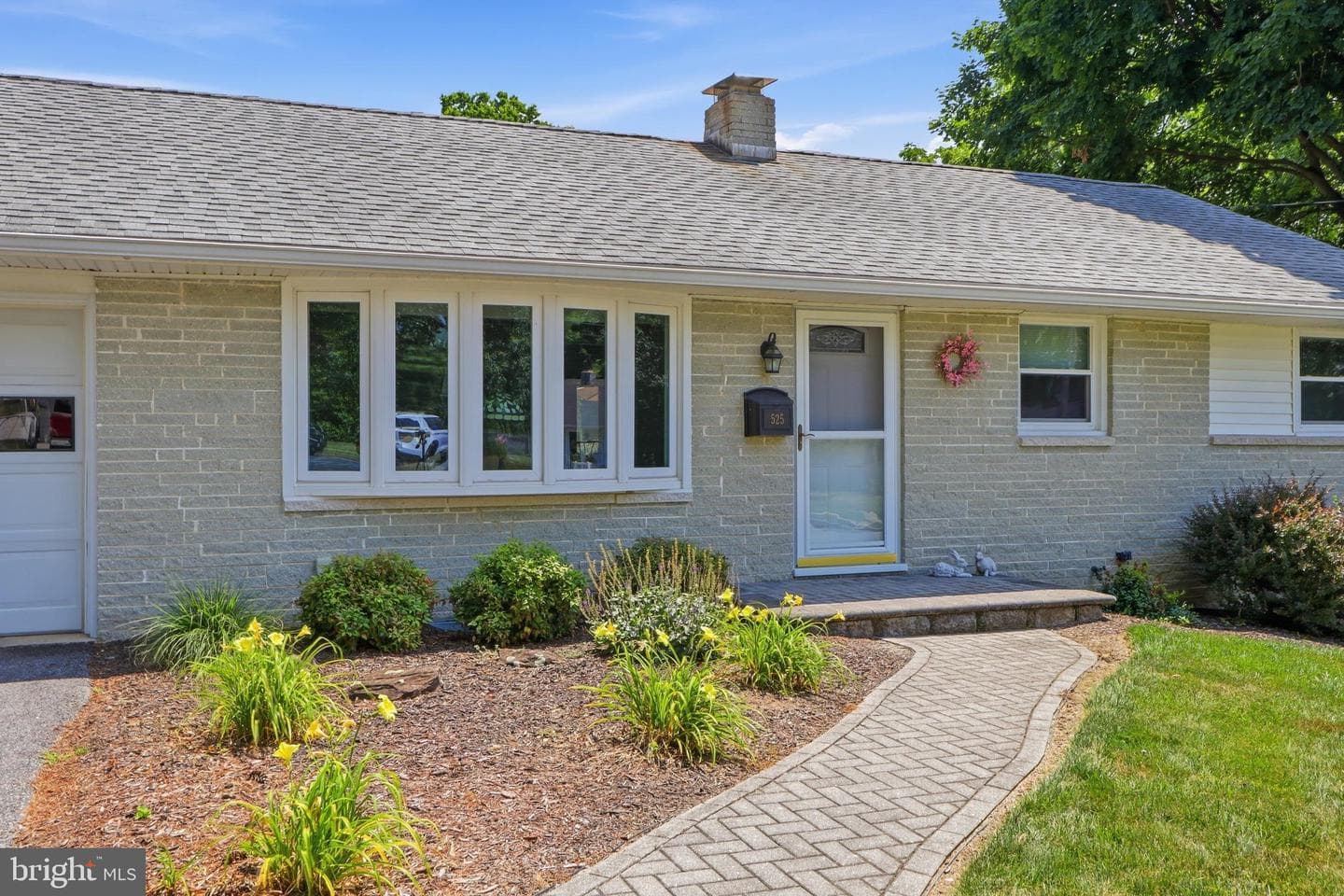 525 Hengst Court photo 5
