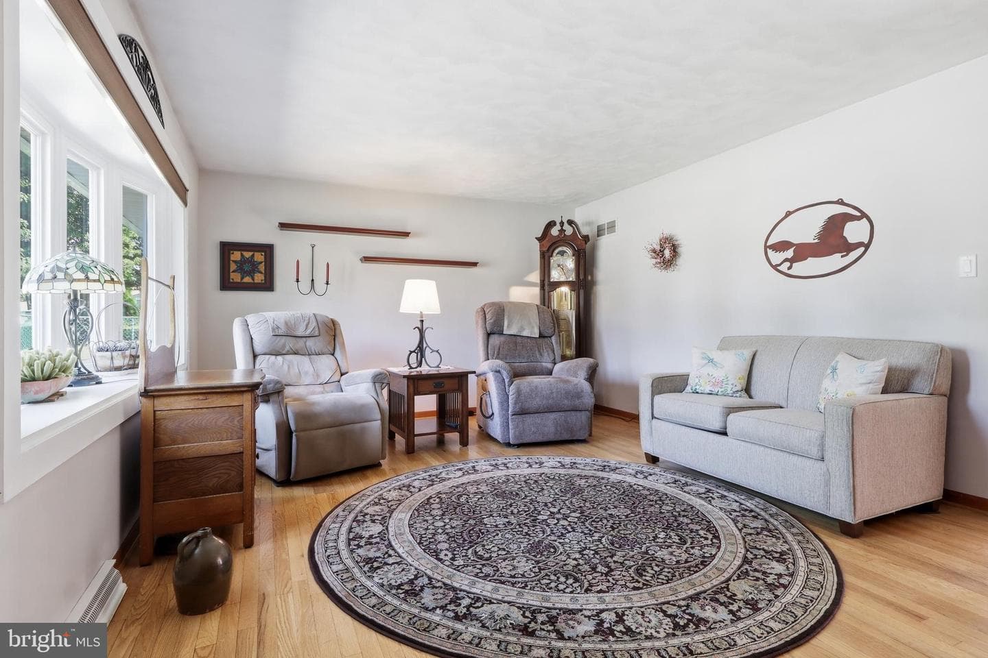 525 Hengst Court photo 7