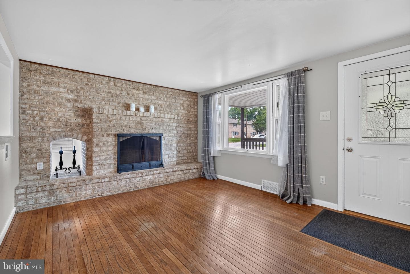 2725 Oakland Road photo 7