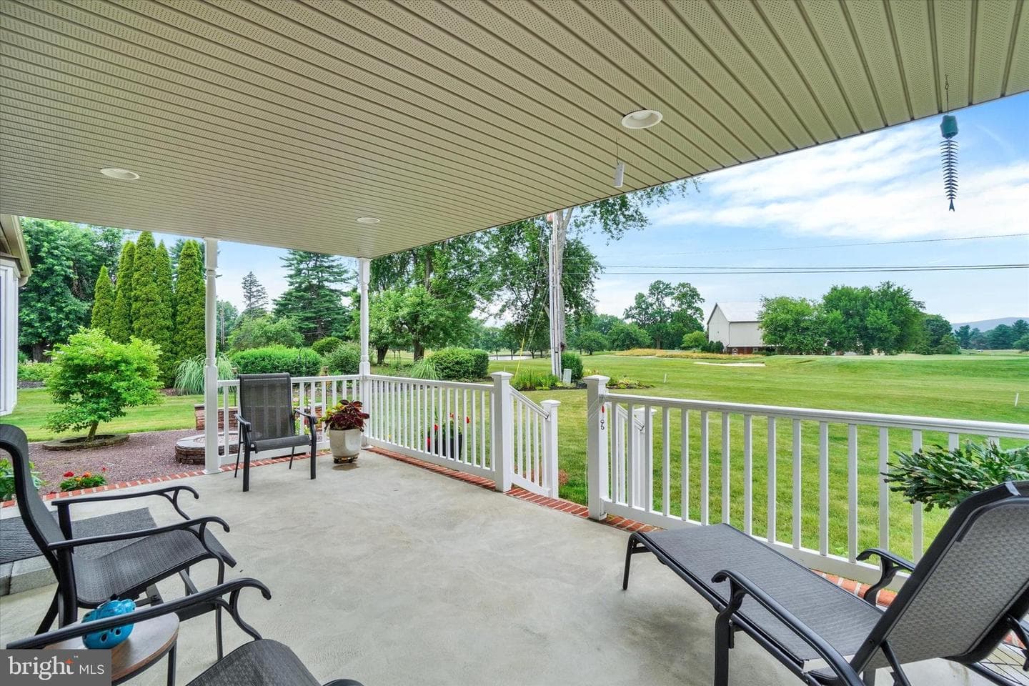 985 Detwiler Drive photo 22