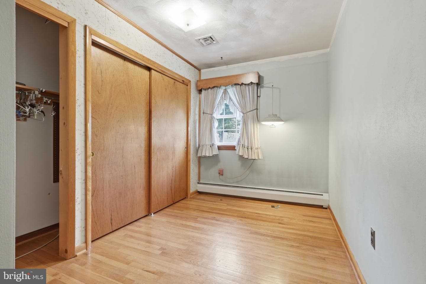 5893 Ambau Road photo 20