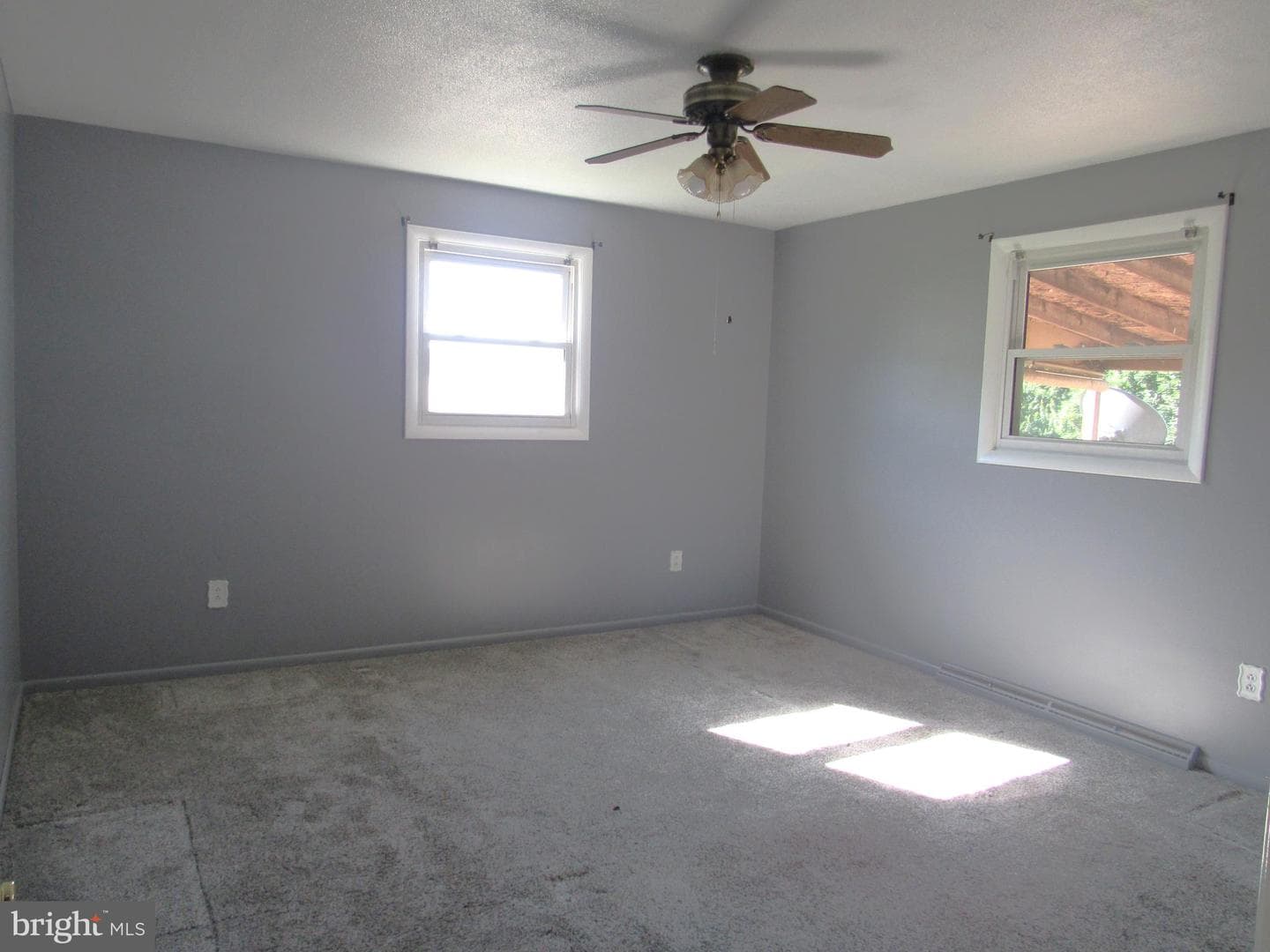 96 Kendale Road photo 8