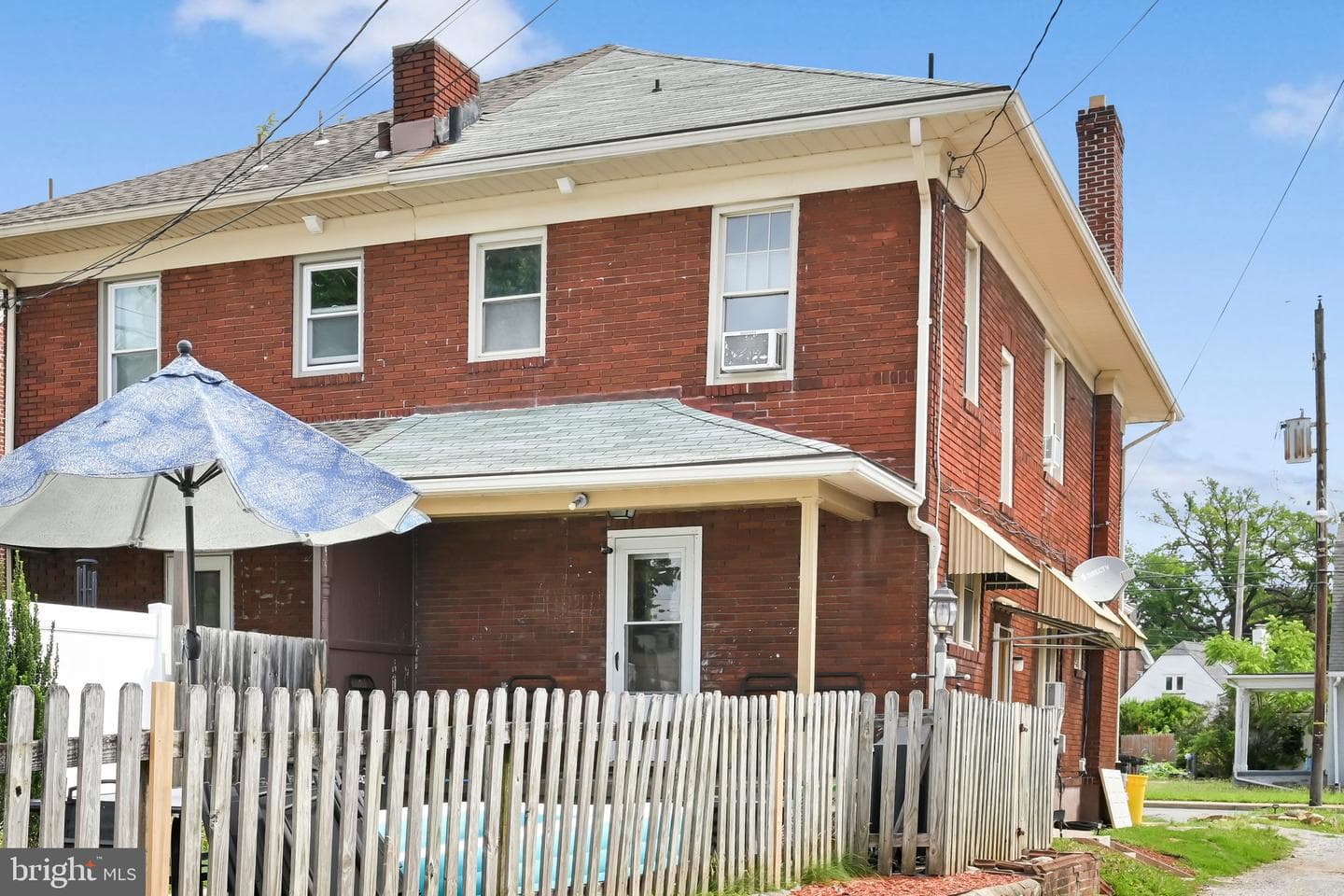 174 S Harrison Street photo 34