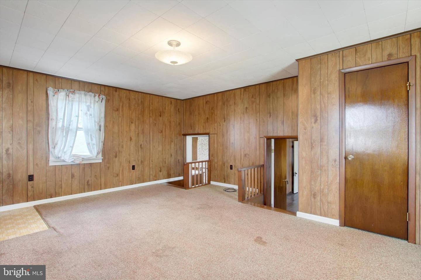 544 York Street photo 25