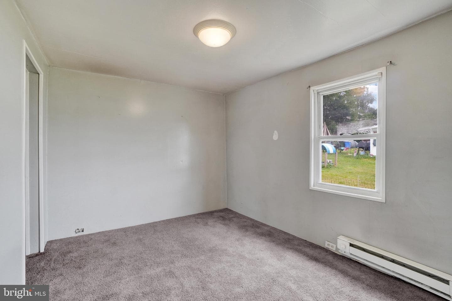 32 Woodland Avenue photo 9