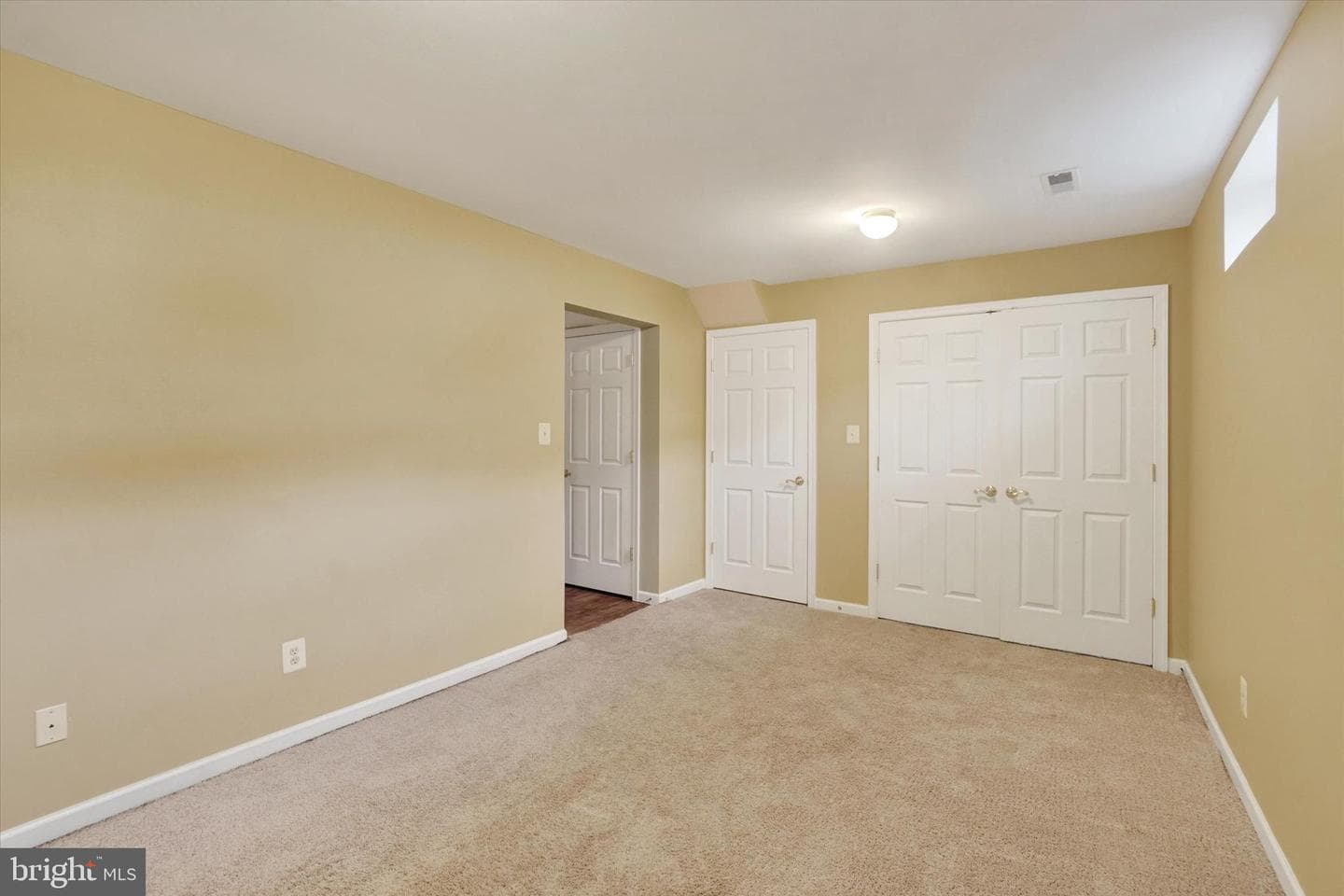 137 Bruaw Drive photo 4