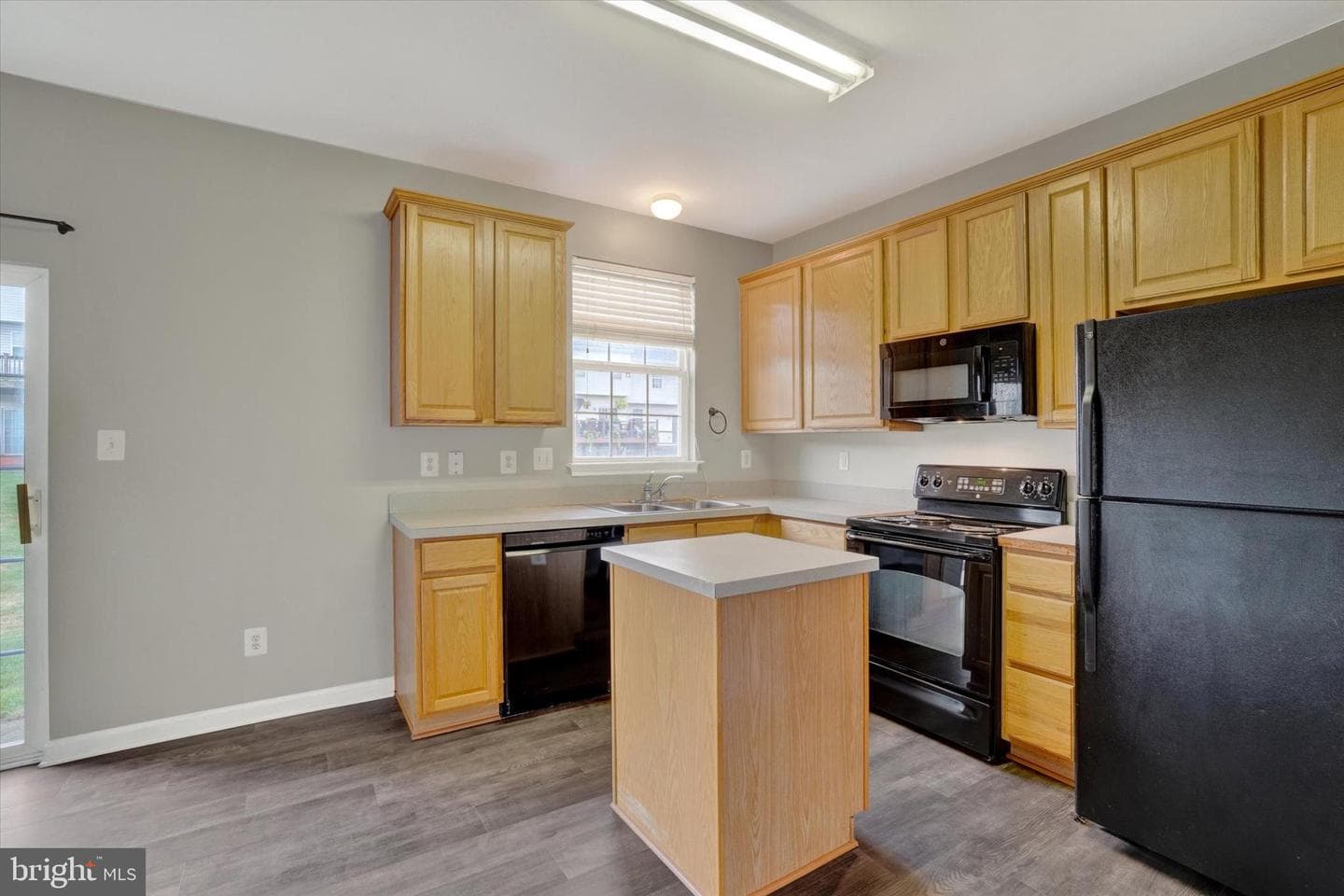 137 Bruaw Drive photo 5