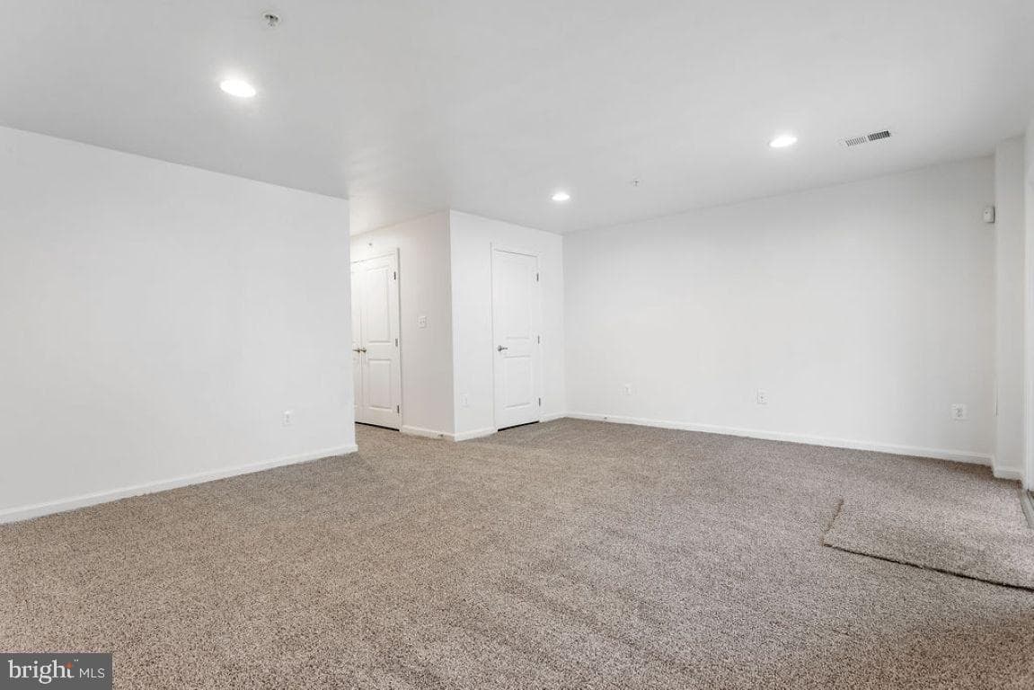 707 Spencer Drive photo 4