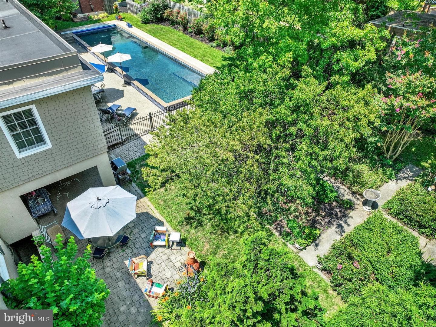 915 Arlington Road photo 50