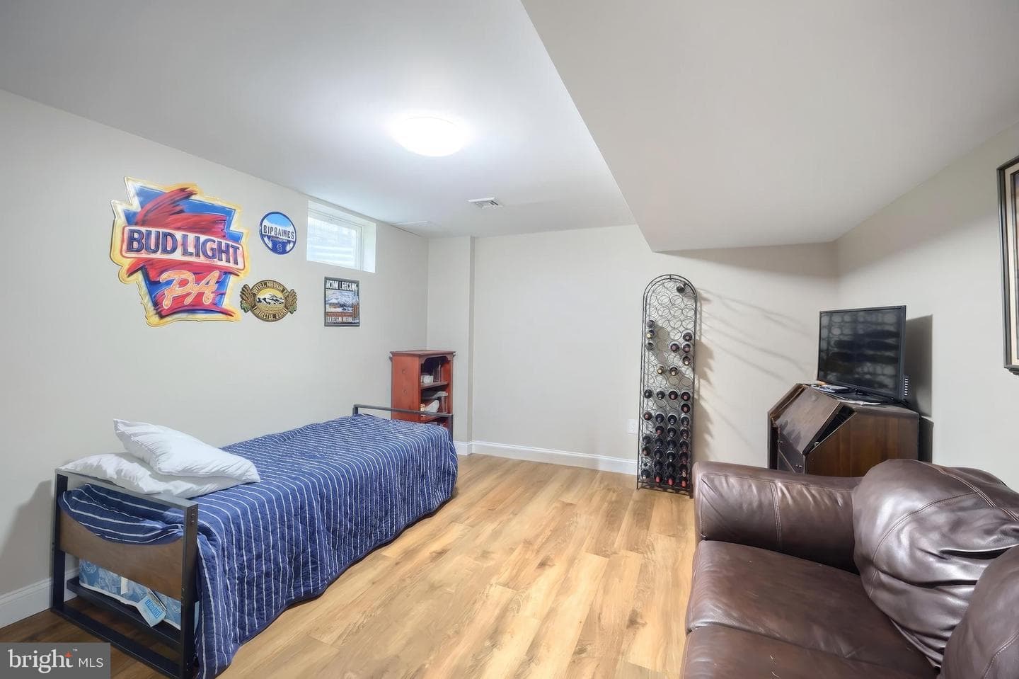 2432 Schultz Way photo 10