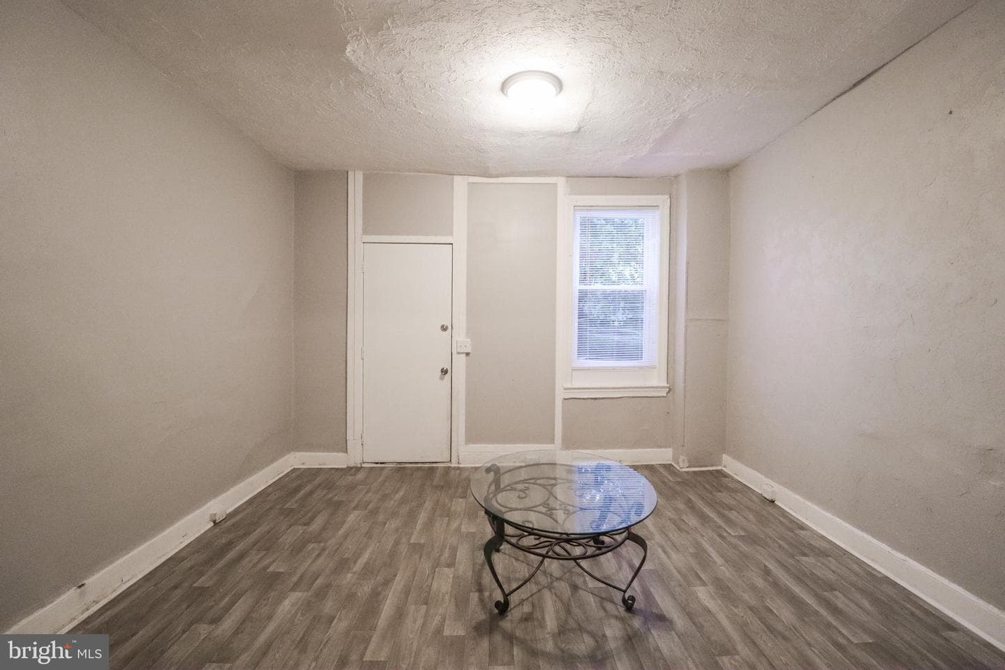 320 Wallace Street photo 3